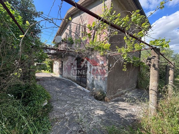 casa indipendente in vendita a Zagarolo
