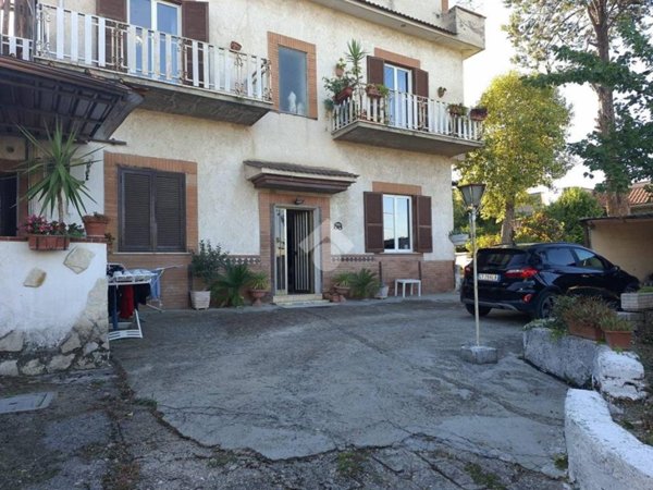 appartamento in vendita a Zagarolo in zona Valle Martella
