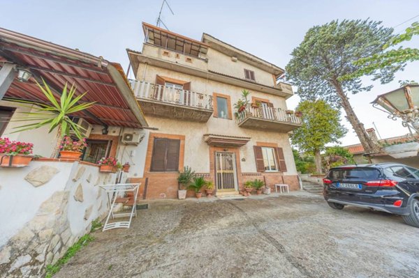 appartamento in vendita a Zagarolo in zona Valle Martella