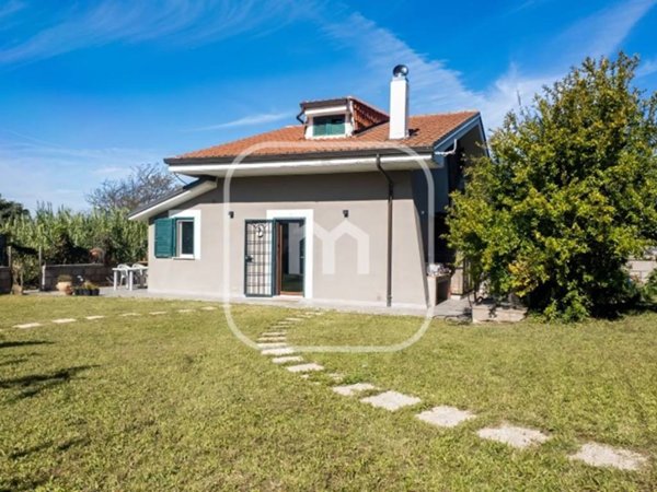casa indipendente in vendita a Zagarolo