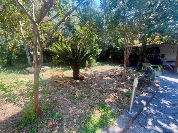 casa indipendente in vendita a Zagarolo in zona Valle Martella