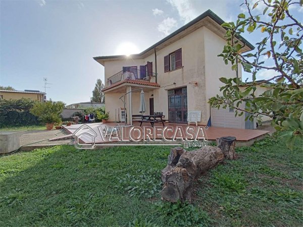 casa indipendente in vendita a Zagarolo in zona Valle Martella