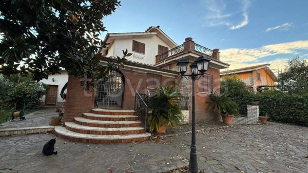 casa indipendente in vendita a Zagarolo in zona Valle Martella