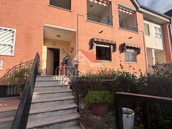 casa indipendente in vendita a Zagarolo