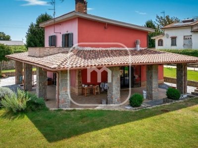 casa indipendente in vendita a Zagarolo