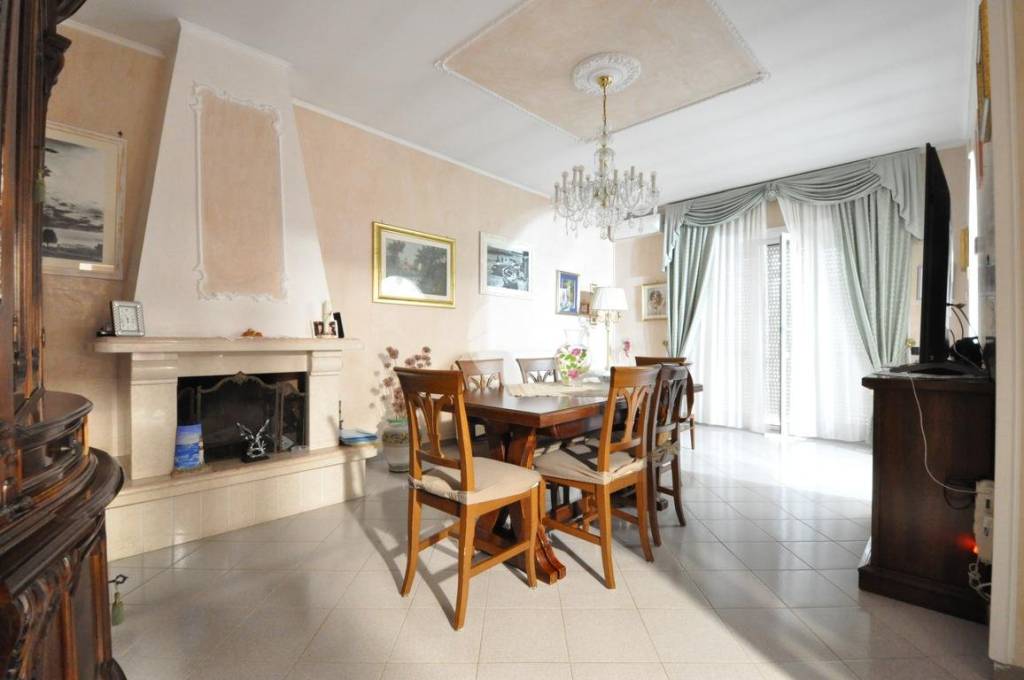 appartamento in vendita a Zagarolo in zona Valle Martella