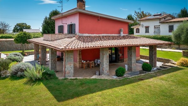 casa indipendente in vendita a Zagarolo