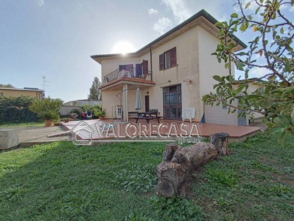 casa indipendente in vendita a Zagarolo in zona Valle Martella
