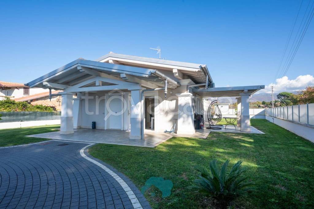 casa indipendente in vendita a Zagarolo