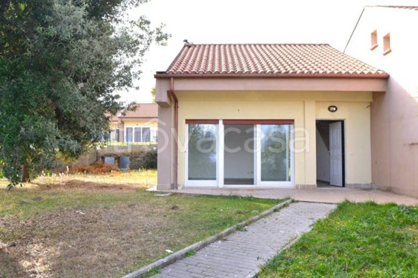 casa indipendente in vendita a Zagarolo in zona Valle Martella