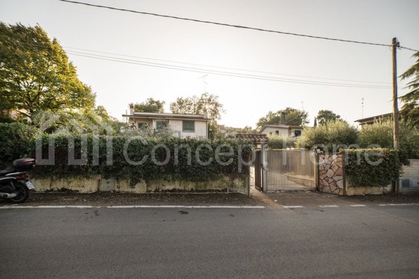 casa indipendente in vendita a Zagarolo in zona Valle Martella