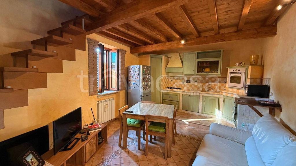 appartamento in vendita a Zagarolo in zona Valle Martella