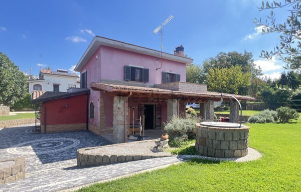 casa indipendente in vendita a Zagarolo