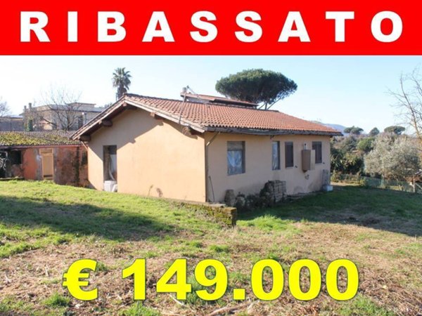 casa indipendente in vendita a Zagarolo