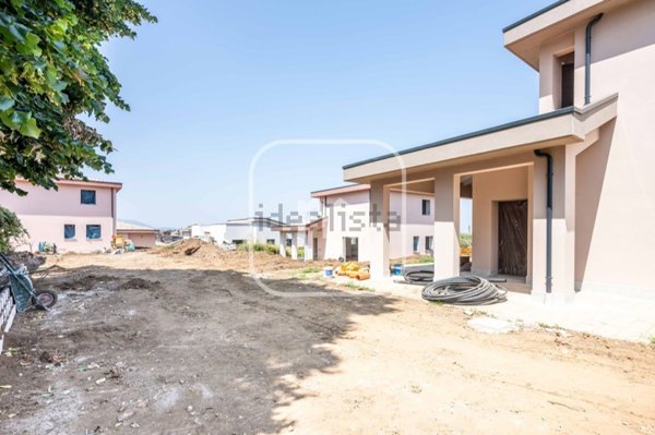 casa indipendente in vendita a Zagarolo