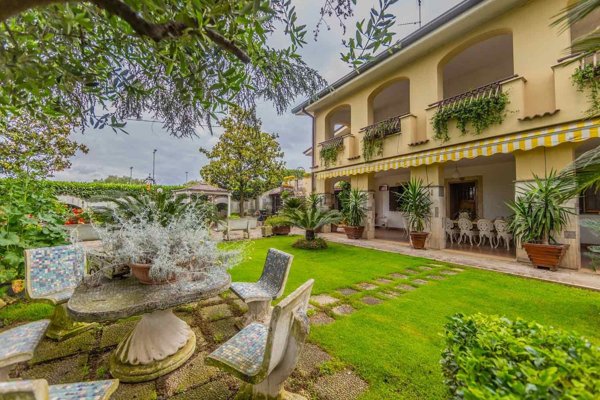 casa indipendente in vendita a Zagarolo