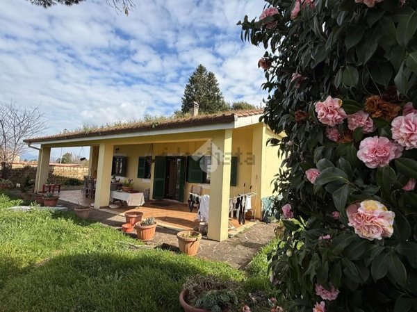 casa indipendente in vendita a Zagarolo