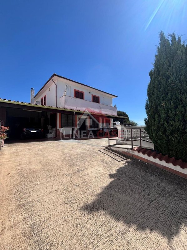 casa indipendente in vendita a Zagarolo