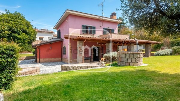 casa indipendente in vendita a Zagarolo