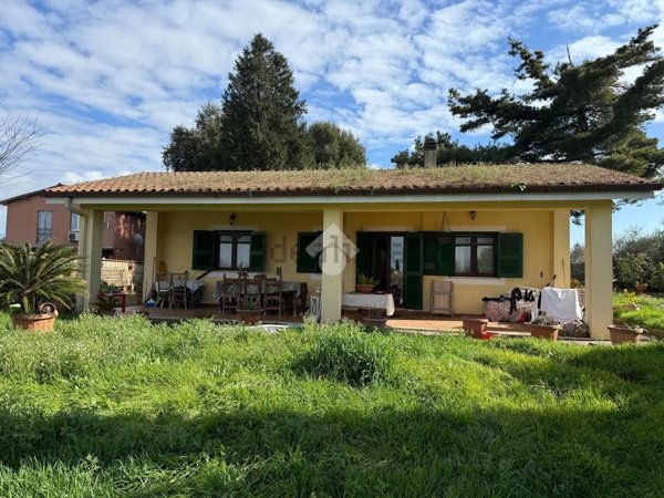 casa indipendente in vendita a Zagarolo