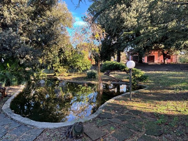 casa indipendente in vendita a Zagarolo