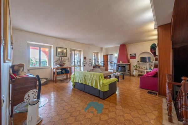 casa indipendente in vendita a Zagarolo