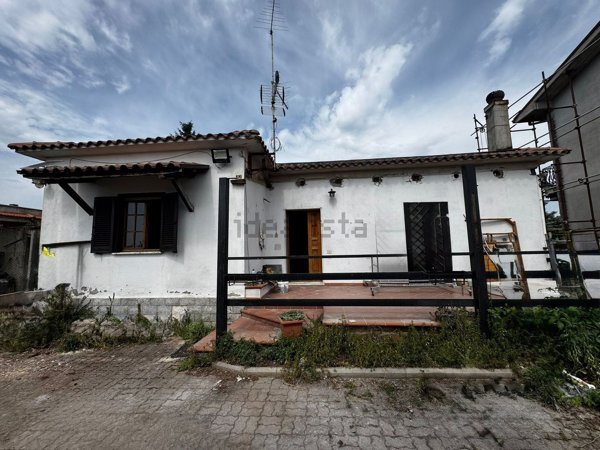 casa indipendente in vendita a Zagarolo