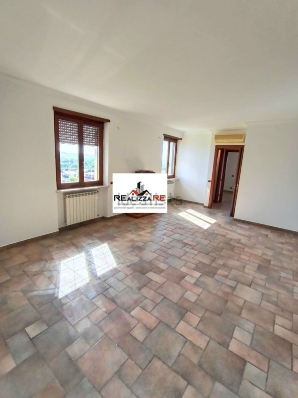 appartamento in vendita a Zagarolo in zona Valle Martella