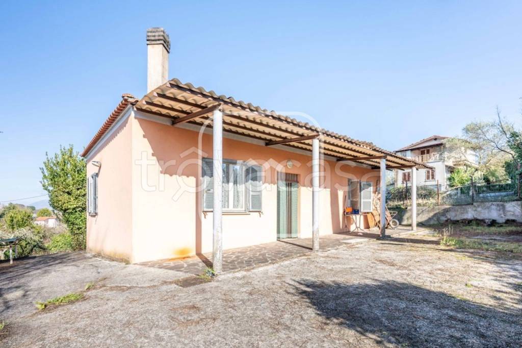 casa indipendente in vendita a Zagarolo