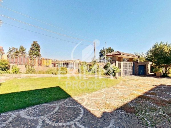 villa in vendita a Zagarolo