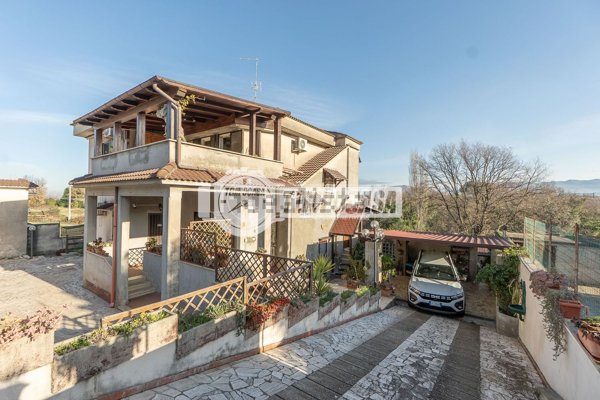 casa indipendente in vendita a Zagarolo