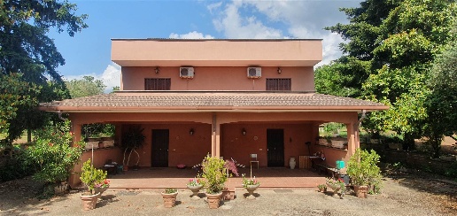 casa indipendente in vendita a Zagarolo