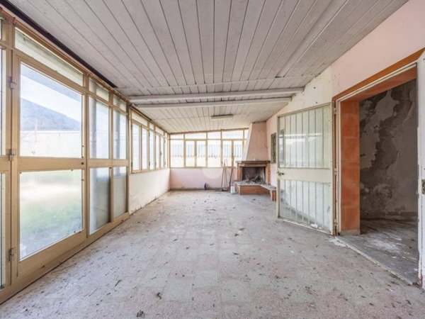 casa indipendente in vendita a Zagarolo in zona Valle Martella