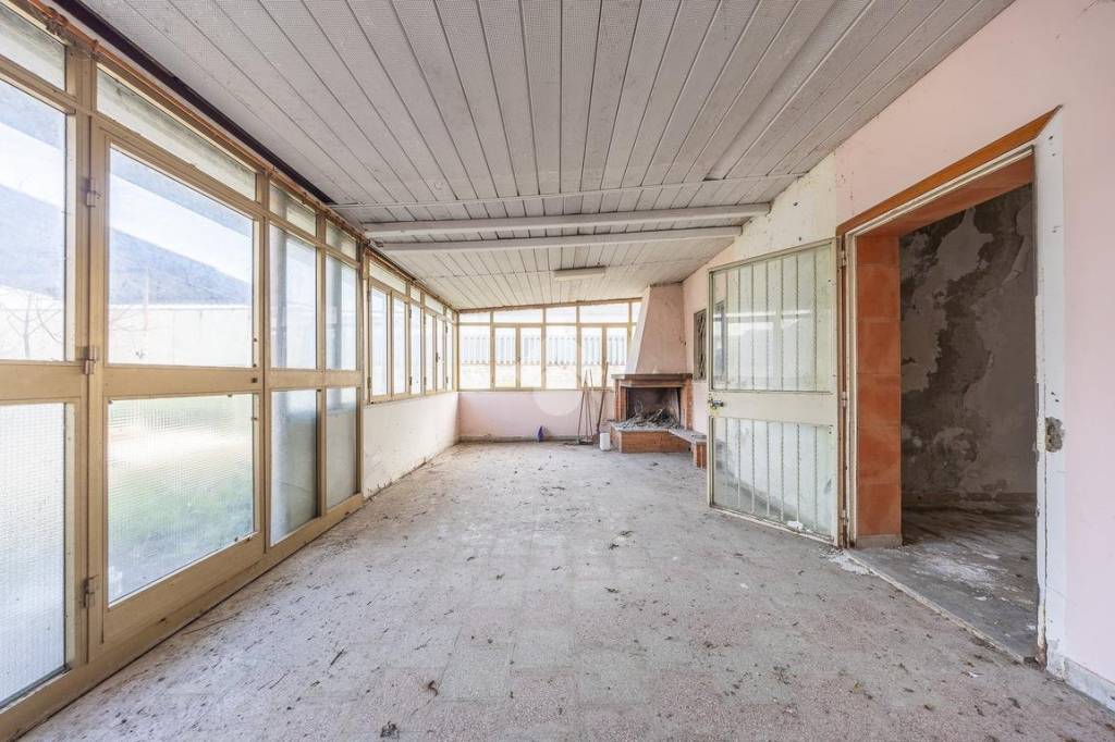 casa indipendente in vendita a Zagarolo in zona Valle Martella