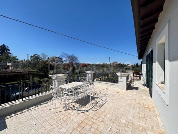 casa indipendente in vendita a Zagarolo