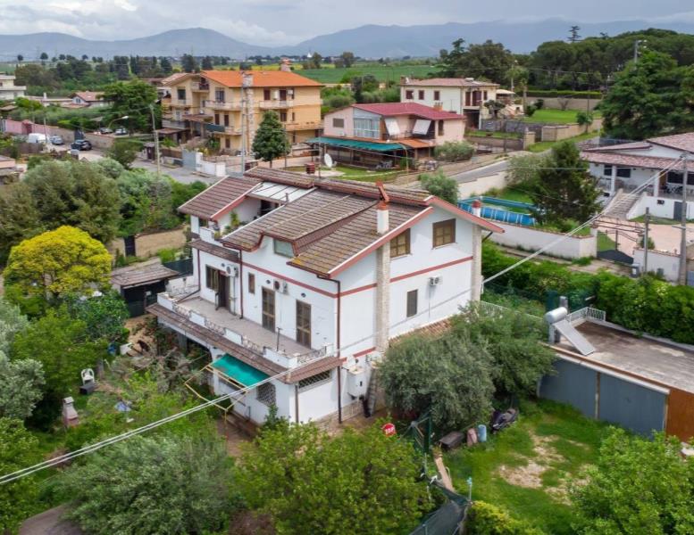 appartamento in vendita a Zagarolo in zona Valle Martella