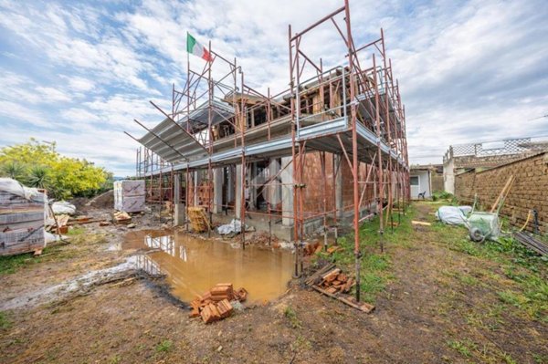 casa indipendente in vendita a Zagarolo in zona Valle Martella