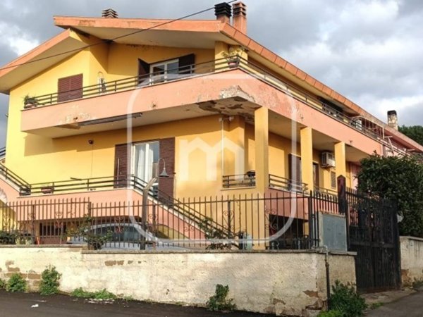 appartamento in vendita a Zagarolo in zona Valle Martella