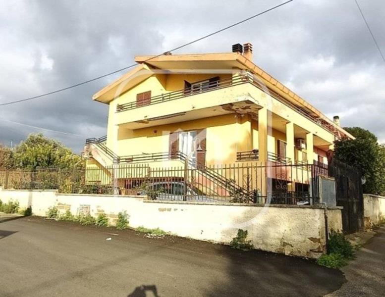 appartamento in vendita a Zagarolo in zona Valle Martella