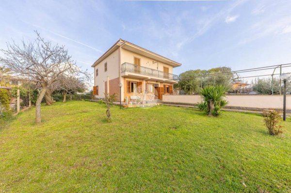 appartamento in vendita a Zagarolo in zona Valle Martella