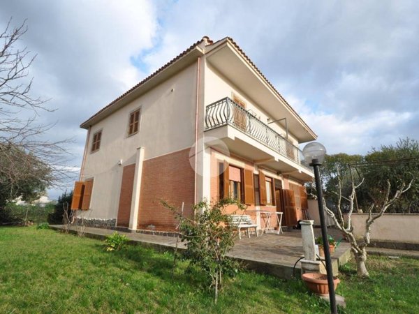 appartamento in vendita a Zagarolo in zona Valle Martella