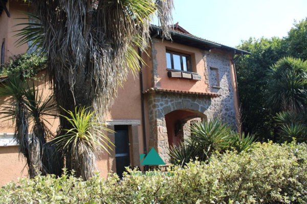 casa indipendente in vendita a Zagarolo