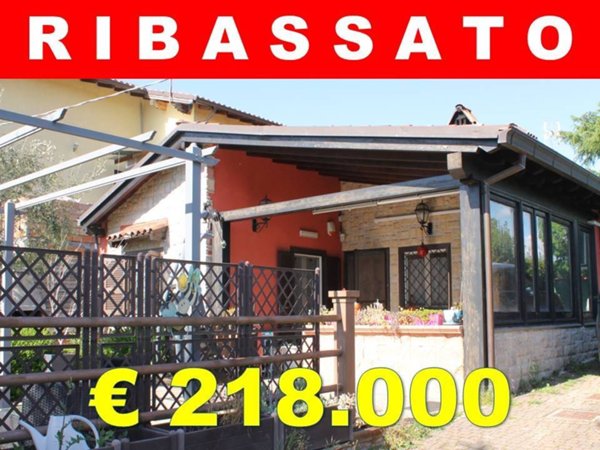 casa indipendente in vendita a Zagarolo