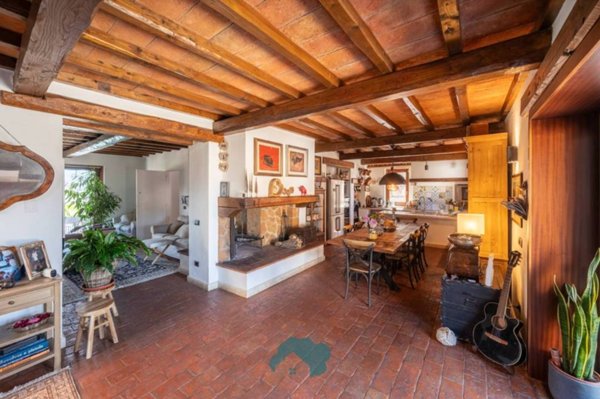 casa indipendente in vendita a Zagarolo