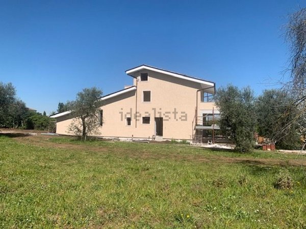 casa indipendente in vendita a Zagarolo