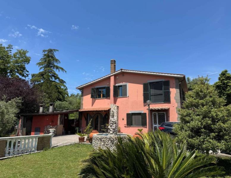 casa indipendente in vendita a Zagarolo