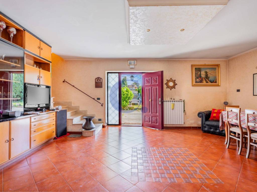 casa indipendente in vendita a Zagarolo