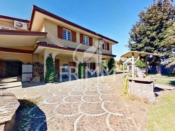 villa in vendita a Zagarolo