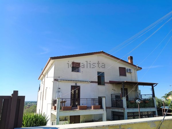 appartamento in vendita a Zagarolo in zona Valle Martella