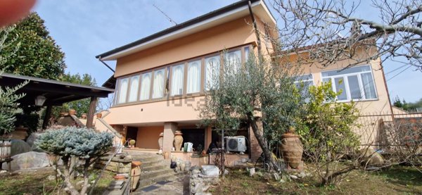 casa indipendente in vendita a Zagarolo